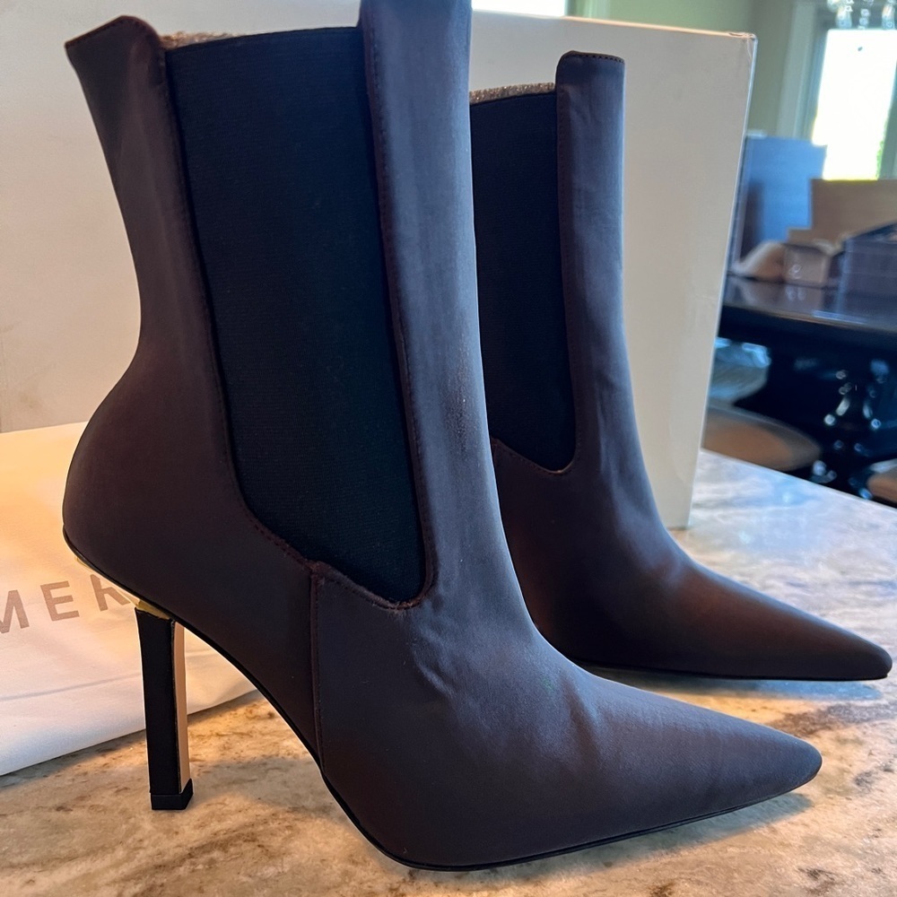 Good American Kickstand Neoprene Stiletto Boots Ankle Chocolate Brown Booties - Picture 3 of 7